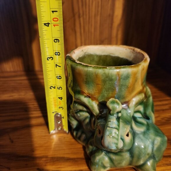 Vintage Green Ceramic Elephant Vase with Unique Trunk Design & Glossy Finish - Picture 9 of 11